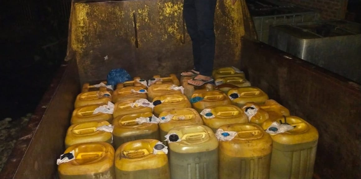 Gudang ilegal penimbun solar bersubsidi