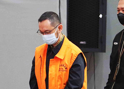 KPK menduga Andhi Pramono mendekati sejumlah pengusaha di luar negeri demi mendapatkan gratifikasi.