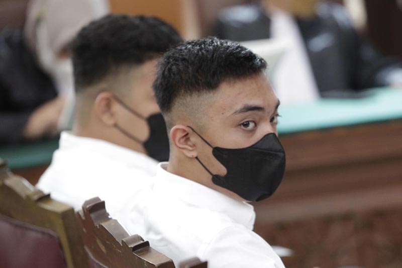 Pengadilan Negeri Jakarta Selatan mengagendakan sidang vonis terhadap Mario Dandy dan Shane Lukas, hari ini.