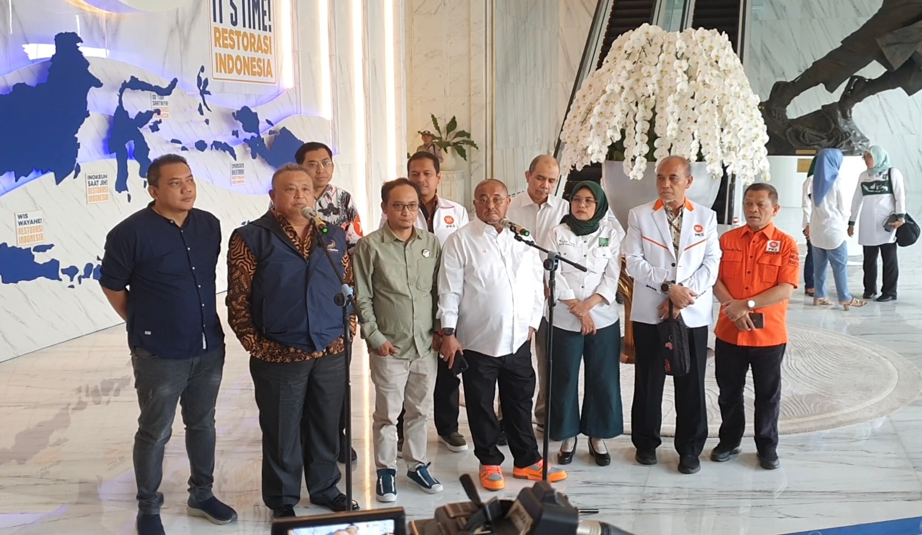 Koalisi Persatuan untuk Perubahan (KPP) setelah menggelar rapat di NasDem Tower