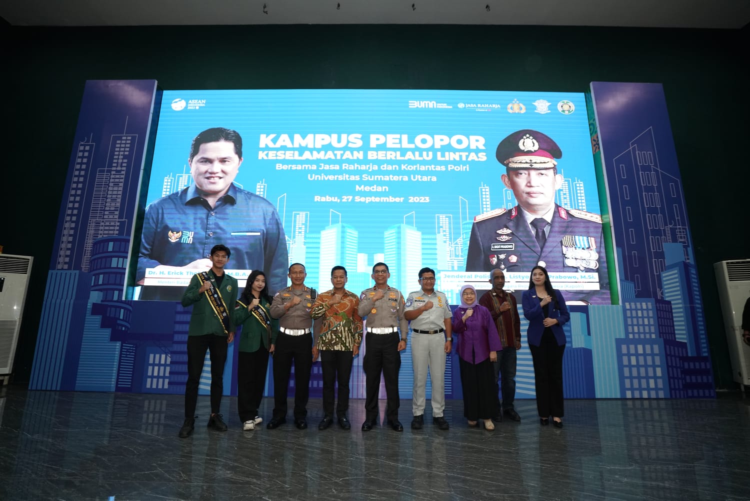 Jasa Raharja didukung Menteri BUMN mengampanyekan keselamatan berkendara di Kampus Universitas Sumatera Utara, Medan, Rabu (27/9).