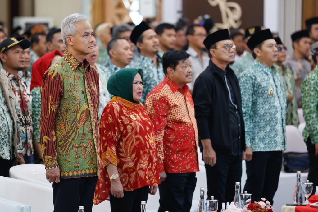 Ganjar Pranowo di Rakernas PAPDESI