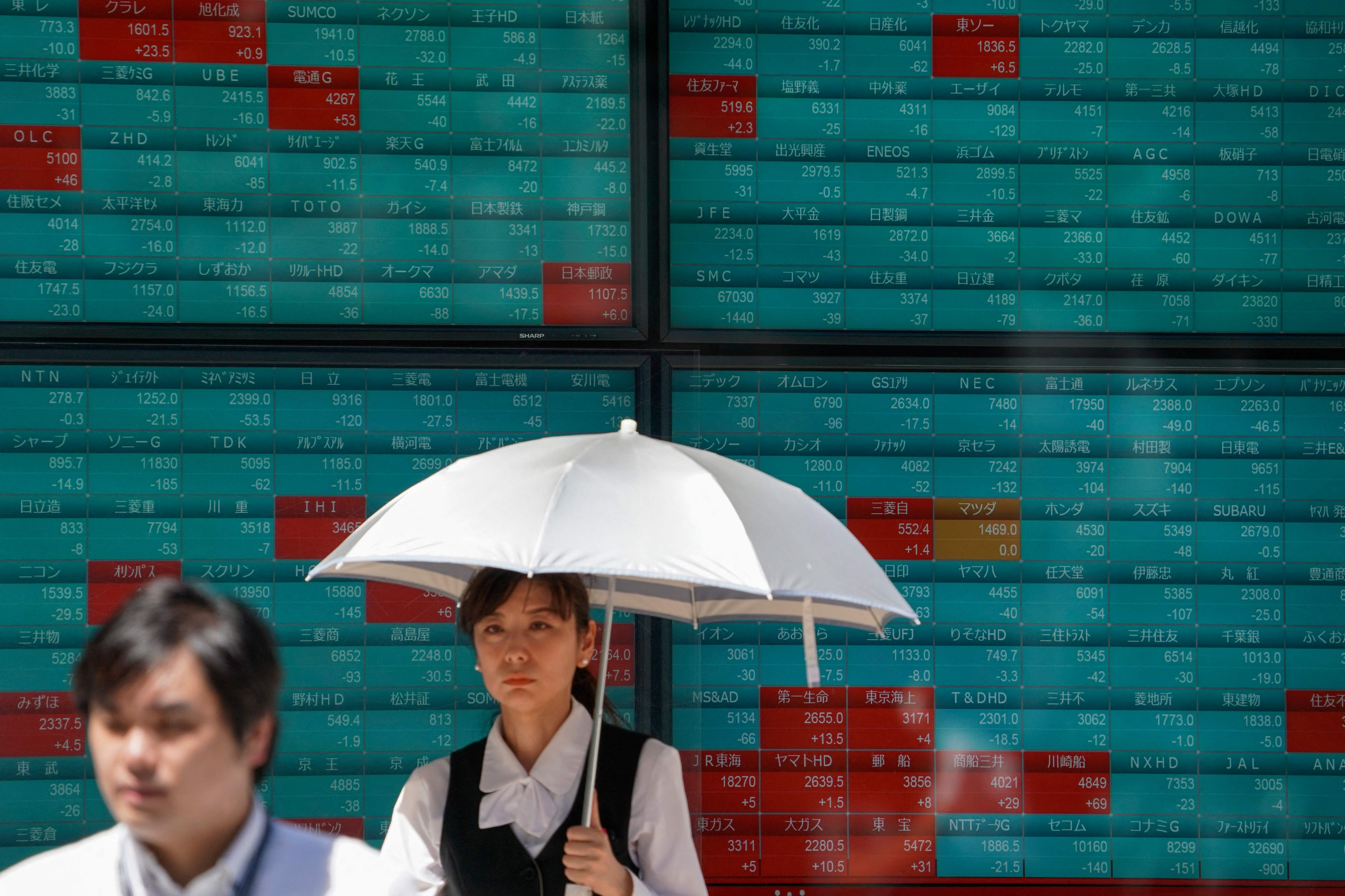 Saham Tokyo Ditutup Lebih Rendah, Jelang Keputusan The Fed