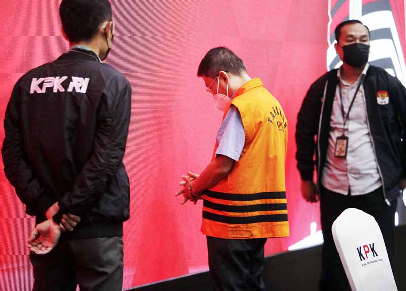 KPK menyelesaikan pemberkasan tersangka Suryadi Halim dalam kasus dugaan rasuah peningkatan Jalan Lingkar Luar di Bengkalis