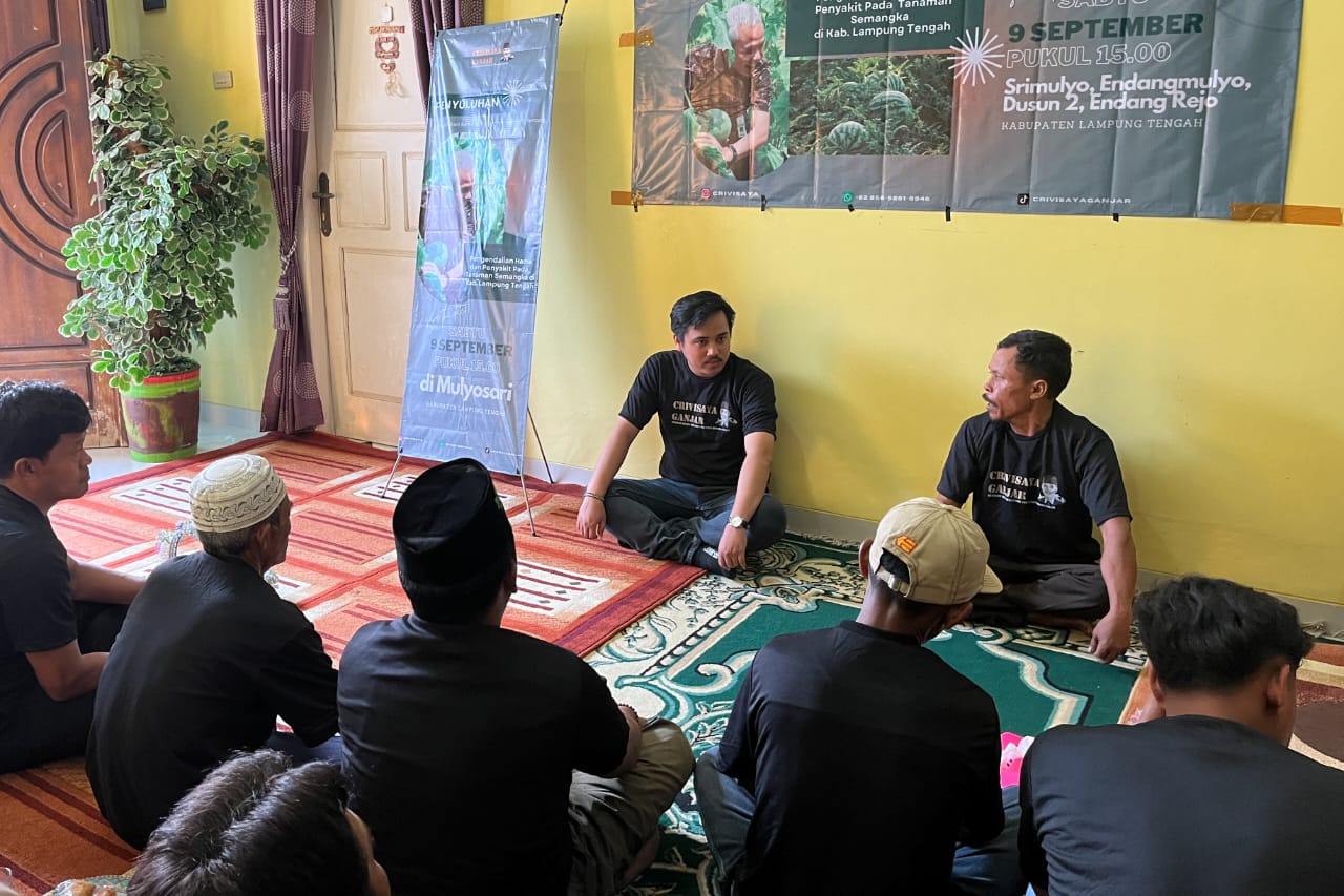 Penyuluhan penanganan hama dan penyakit tanaman semangka di Lampung Tengah