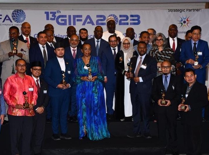 Baznas RI meraih Piala Global Islamic Finance Award (GIFA) 2023. 