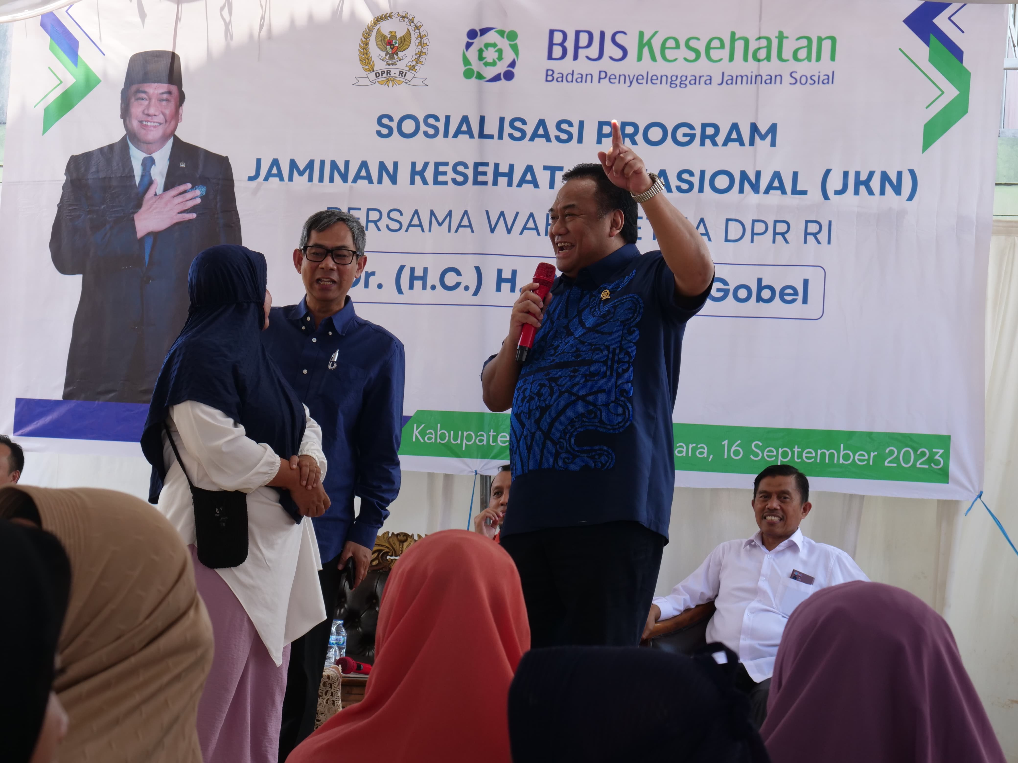 Wakil Ketua DPR RI Bidang Korinbang, Rachmat Gobel, saat sosialisasi BPJS Kesehatan di Gorontalo Utara, Provinsi Gorontalo, Sabtu (16/9).