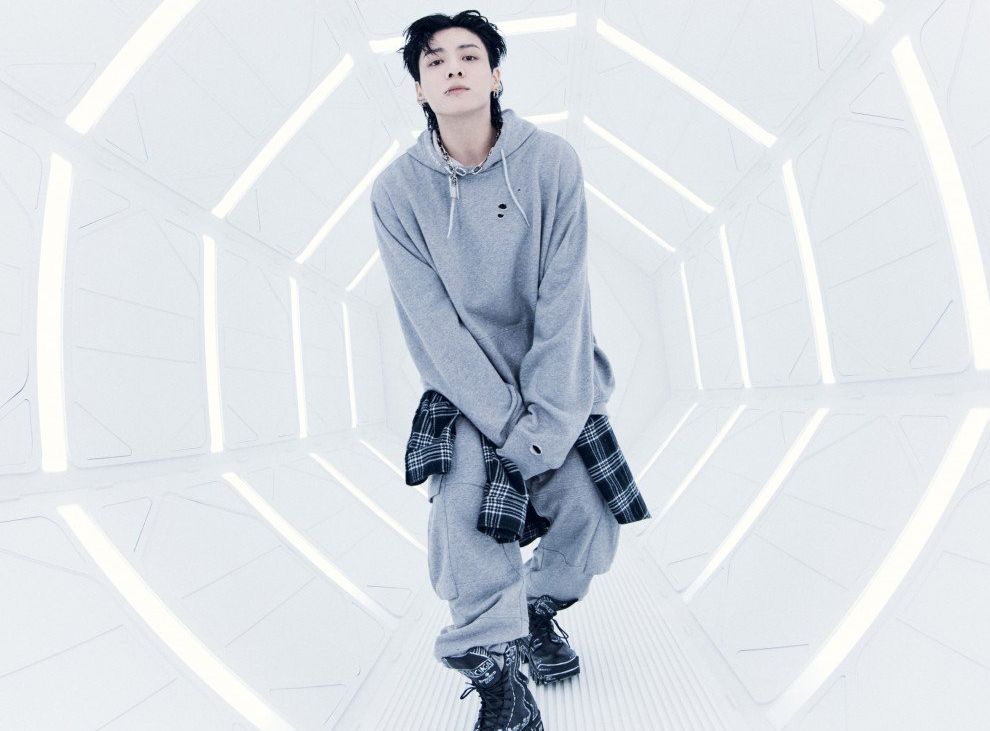 Jungkook BTS rilis foto dan video konsep untuk single 3D (feat. Jack Harlow) di Weverse.