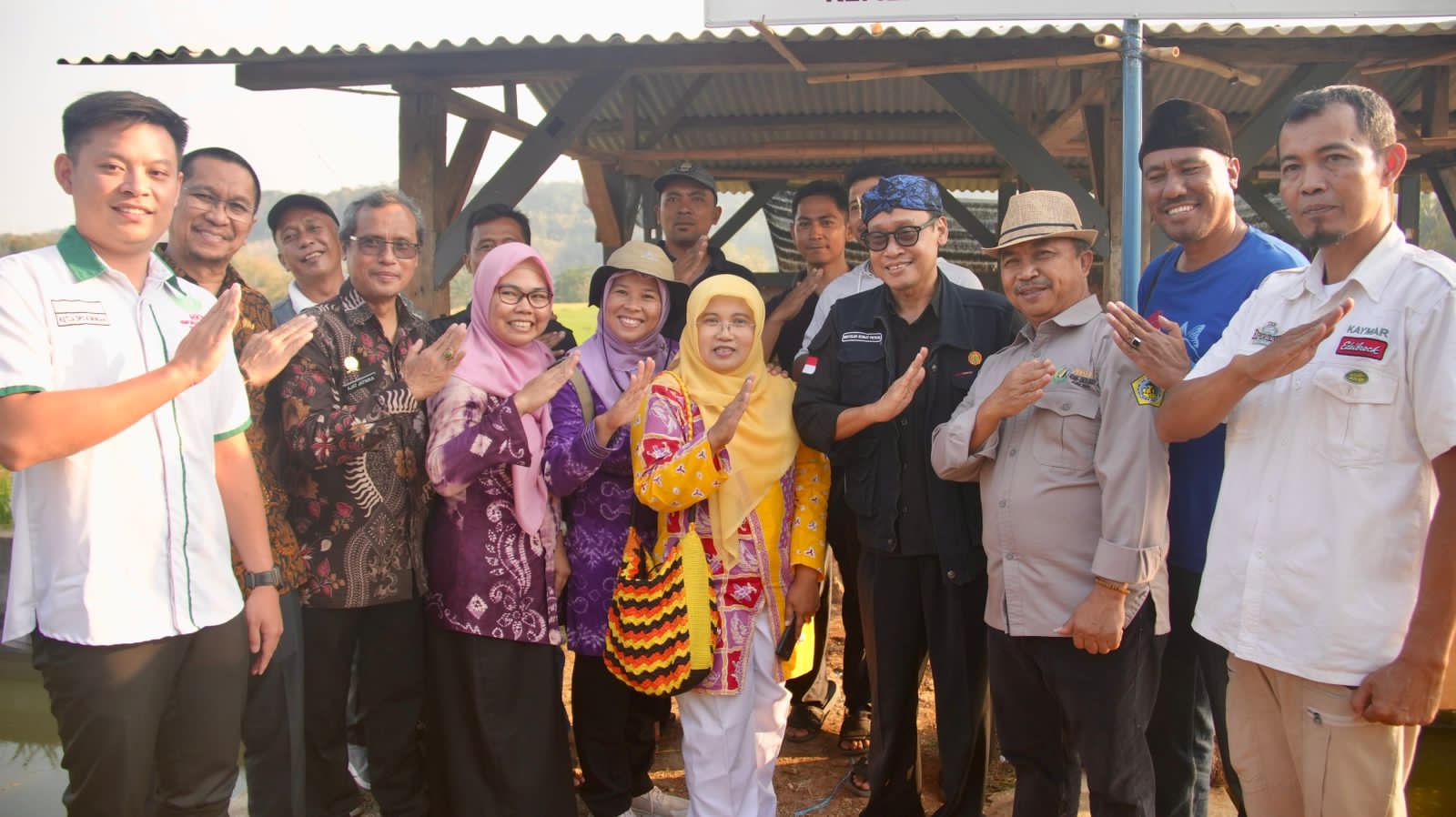 Kepala BPPSDMP Kementan Dedi Nursyamsi mengunjungi P4S Hijrah Farm di Kabupaten Kuningan, Jawa Barat, Jumat (29/9).