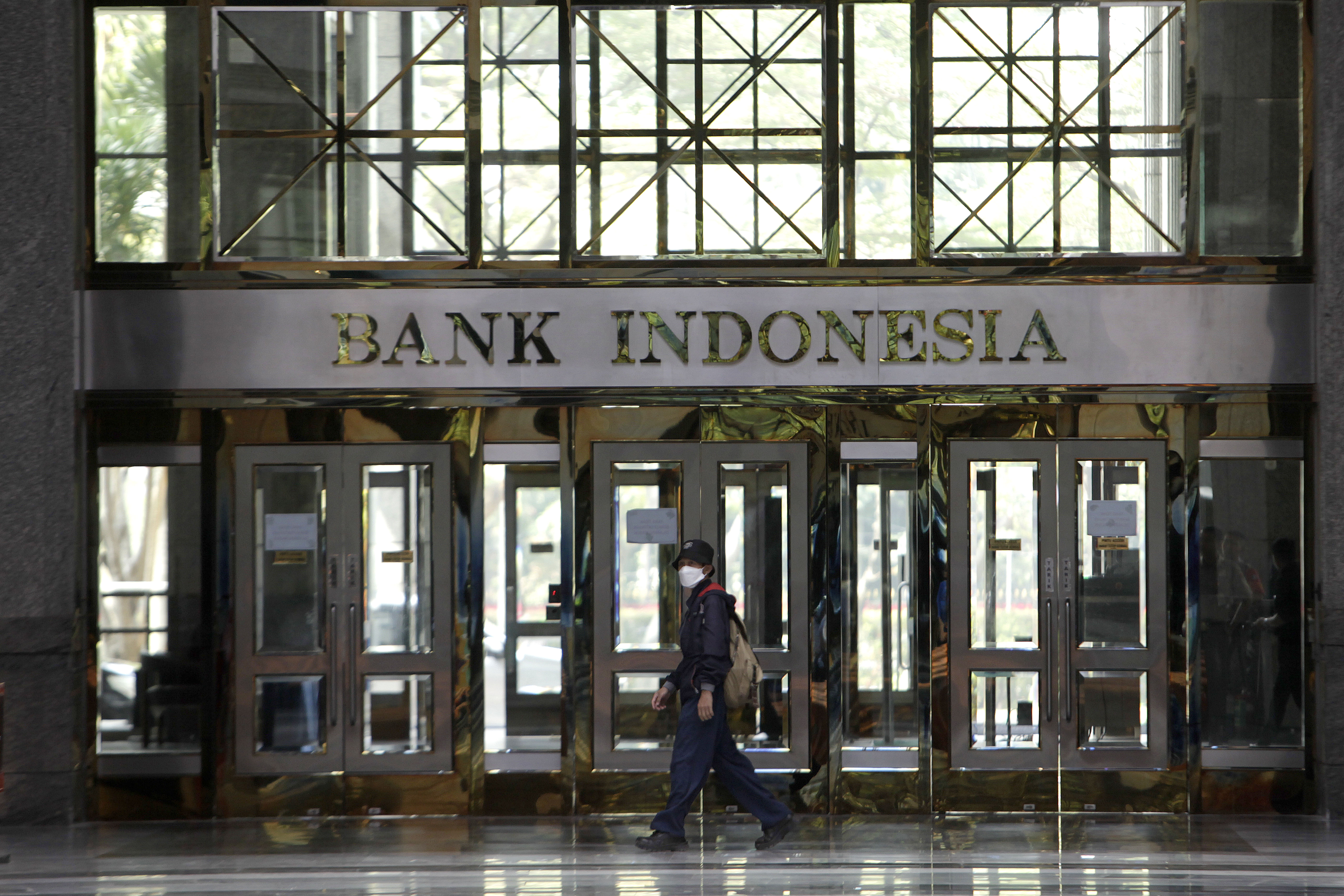 Suasana di Bank Indonesia, Jakarta, Senin (21/8).