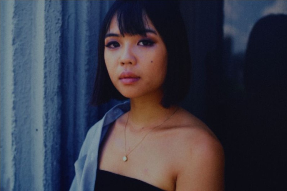 Noui Rilis Single The Moon Is Not Here