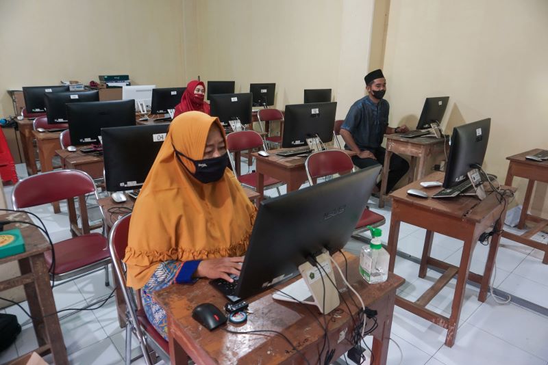 Kemenag Beri Pelatihan Menulis kepada Guru Madrasah