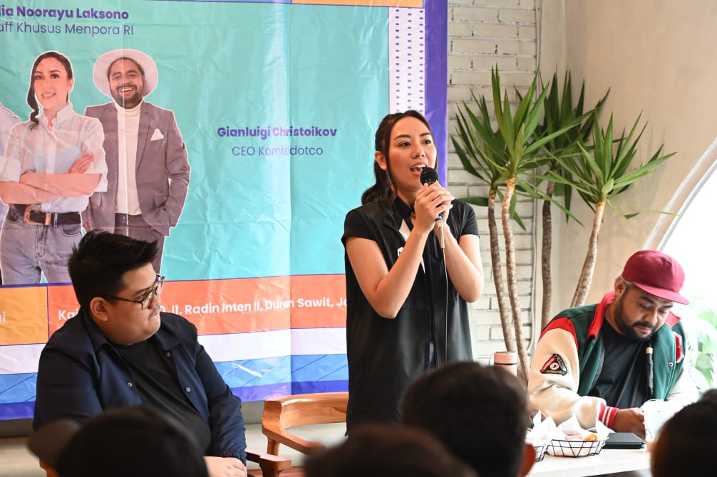 Diskusi tentang pemuda dan Pemilu dengan tema Peran pemuda dalam menentukan masa depan politik.