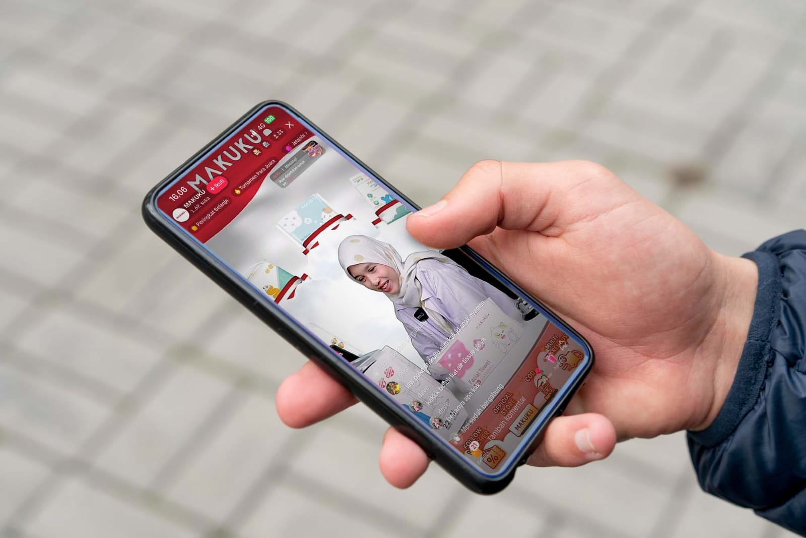 Makuku juga memanfaatkan aplikasi ini untuk menyampaikan konten edukasi yang relevan dengan kehidupan sehari-hari, khususnya parenting/