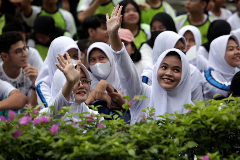 Pelajar mengikuti edukasi antikorupsi yang digelar KPK di area HBKB Bundaran HI, Jakarta.