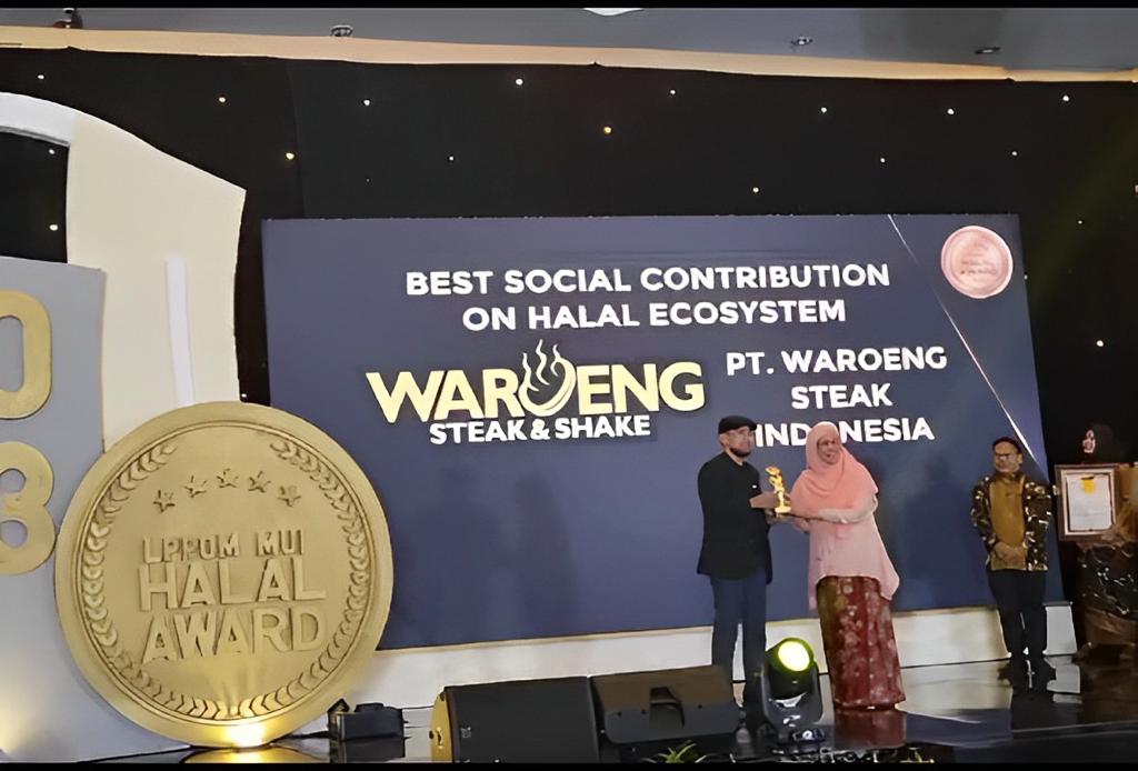 Waroeng Steak & Shake Raih Halal Award 2023 dari LPPOM MUI