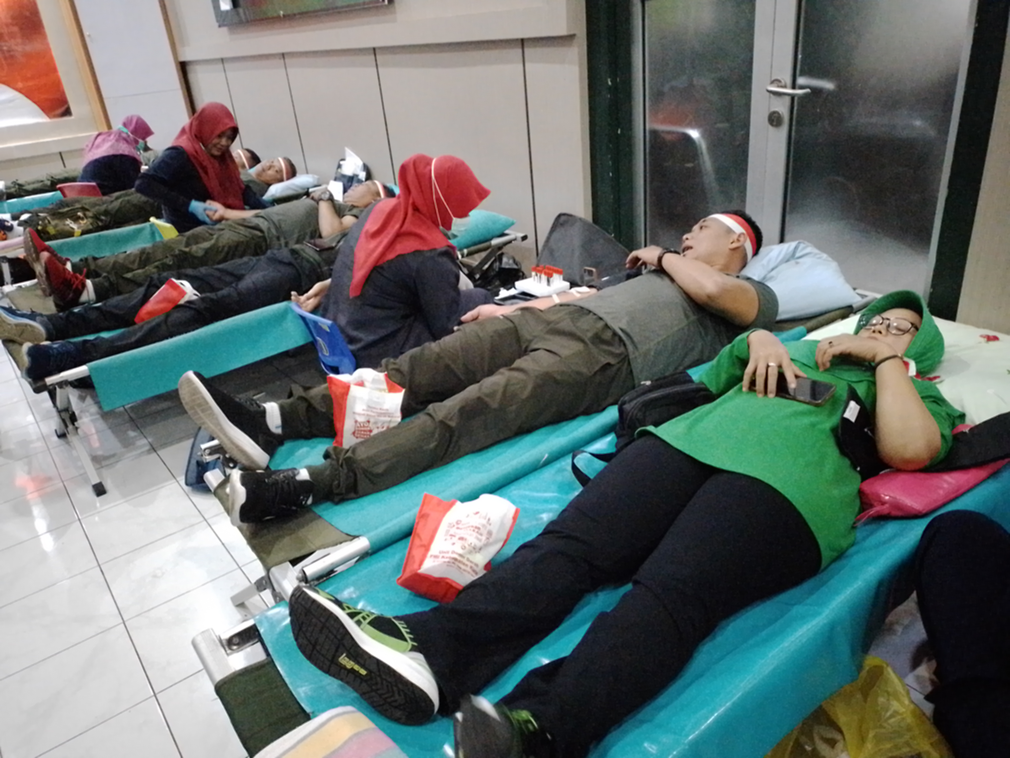 Jangan Lupa Makan Makanan Bergizi Usai Donor Darah