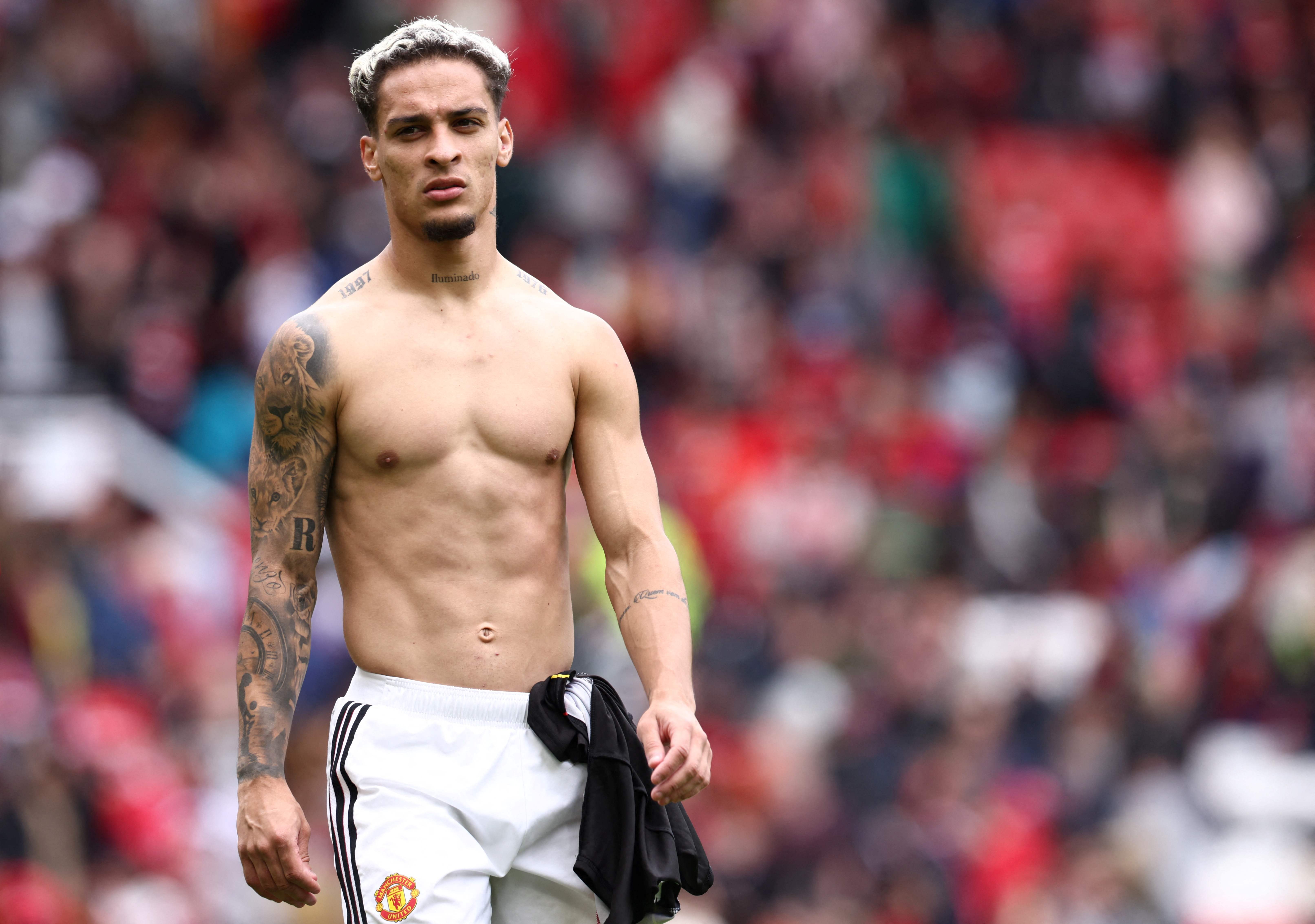 Manchester United, Antony, bantah tuduhan aniaya mantan kekasih