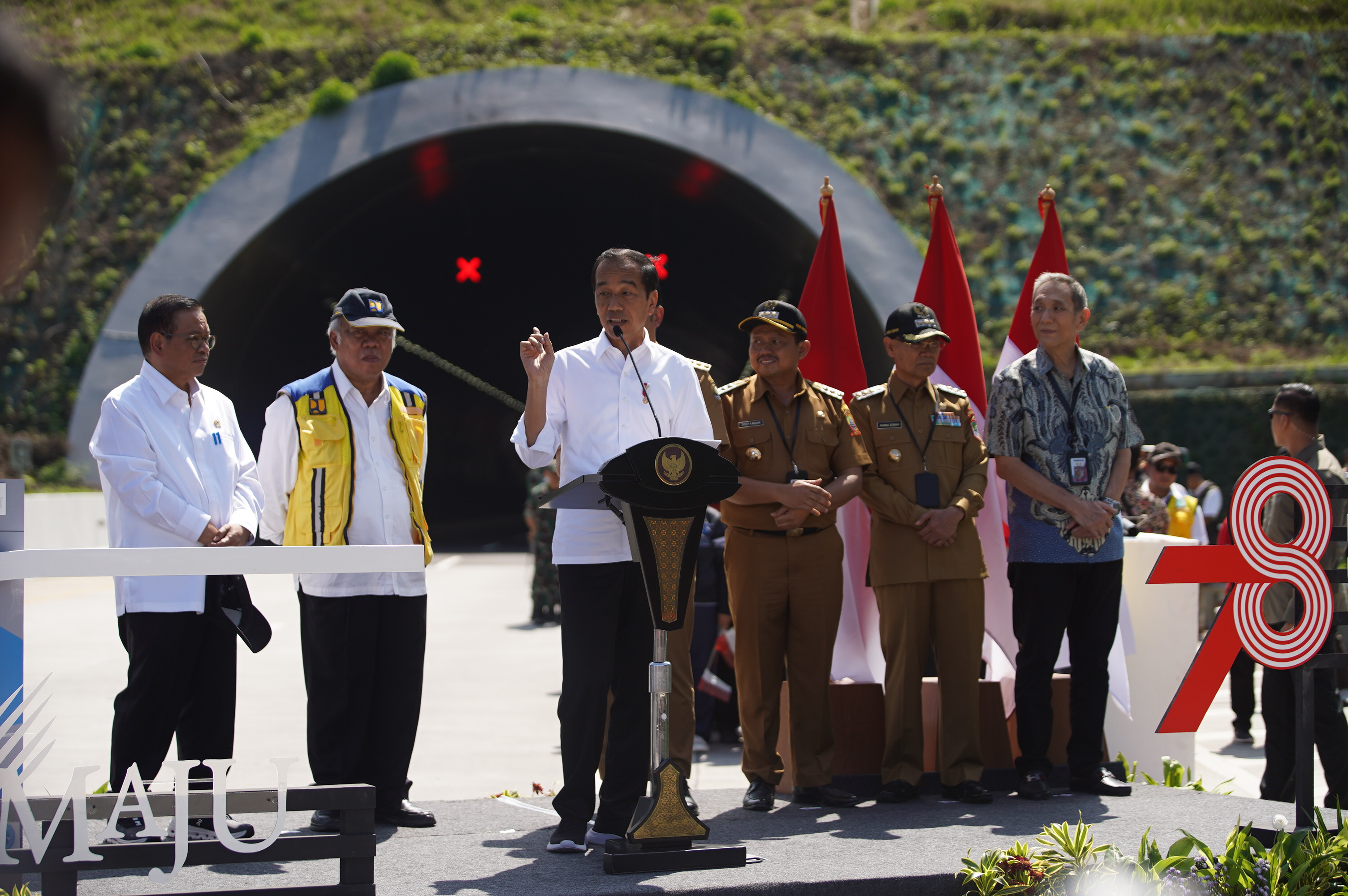 Ayo Mengenal Lebih Dekat Terowongan Kembar Tol Cisumdawu 