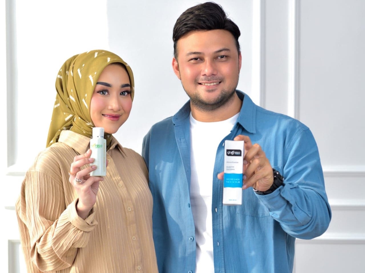 Deddy Purnomo dan istri.