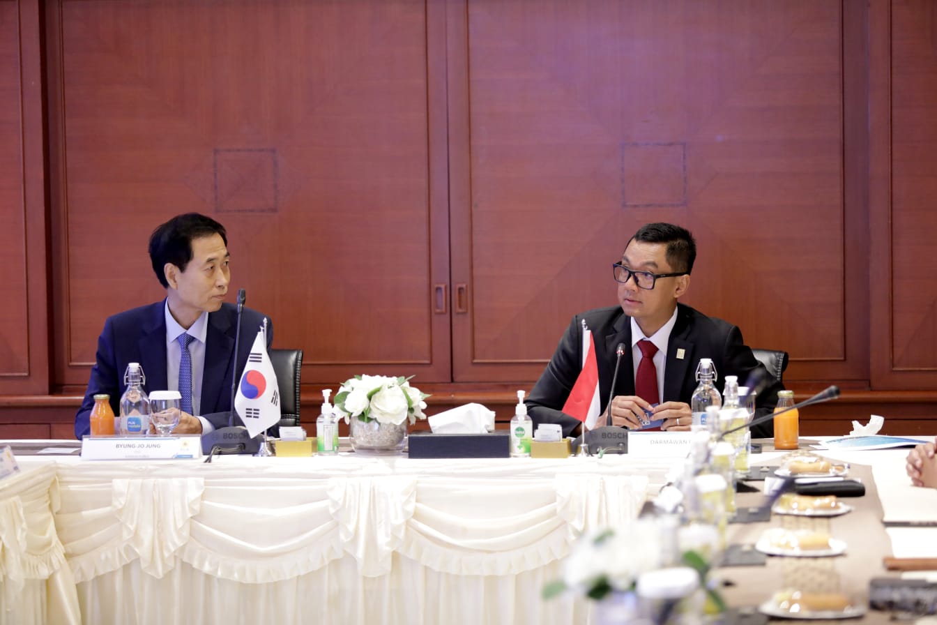 PLN Gandeng Korea Pasang Teknologi Penangkap Karbon di PLTU