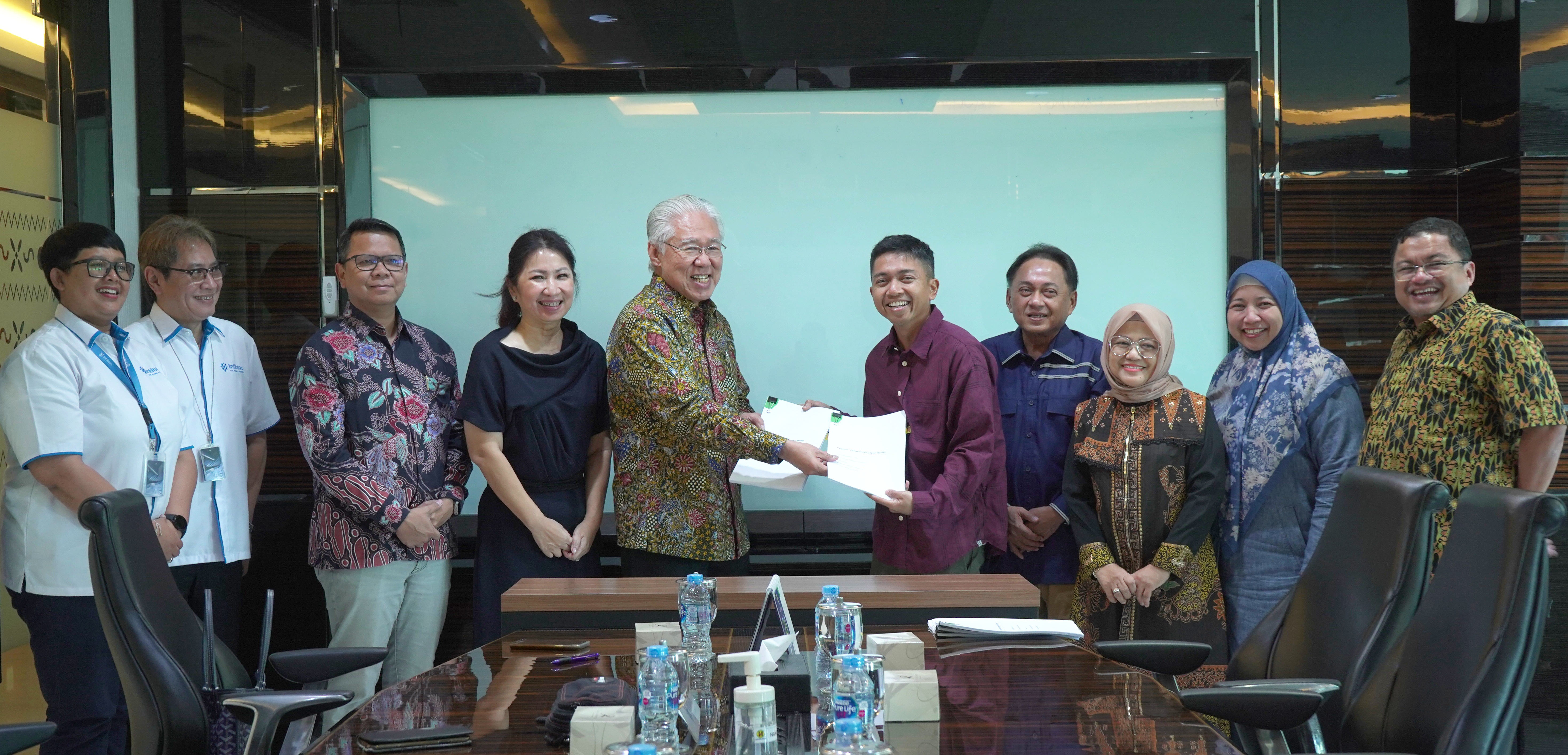  Hasnur Group menandatangani Perjanjian Pengambilan Bagian Saham pada PT Inti Bios Persada Sejahtera, 