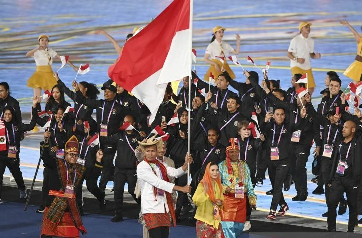 Defile kontingen Indonesia di Asian Games Hangzhou