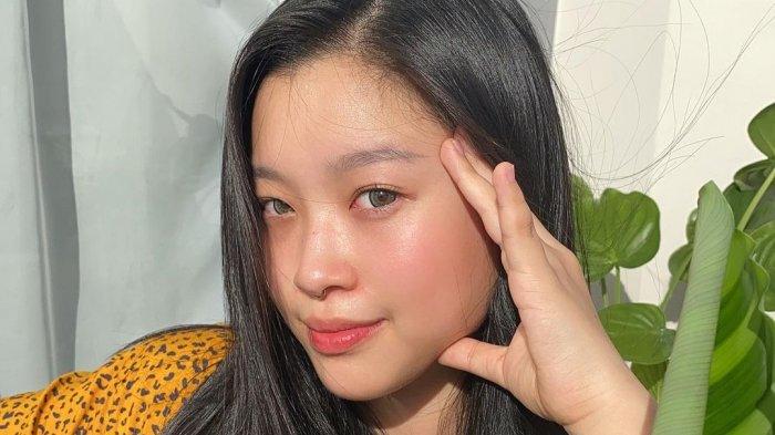  Beauty influencer Marcella Febrianne Hadikusumo atau yang dikenal dengan nama Cindercella.