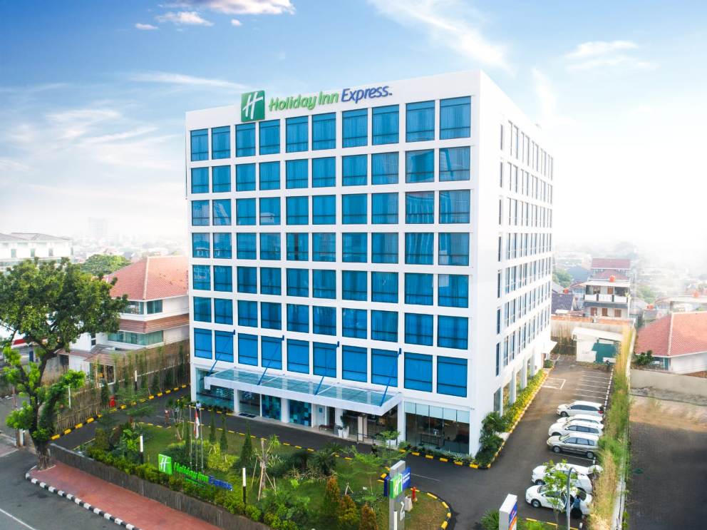 Holiday Inn Express Jakarta Matraman.