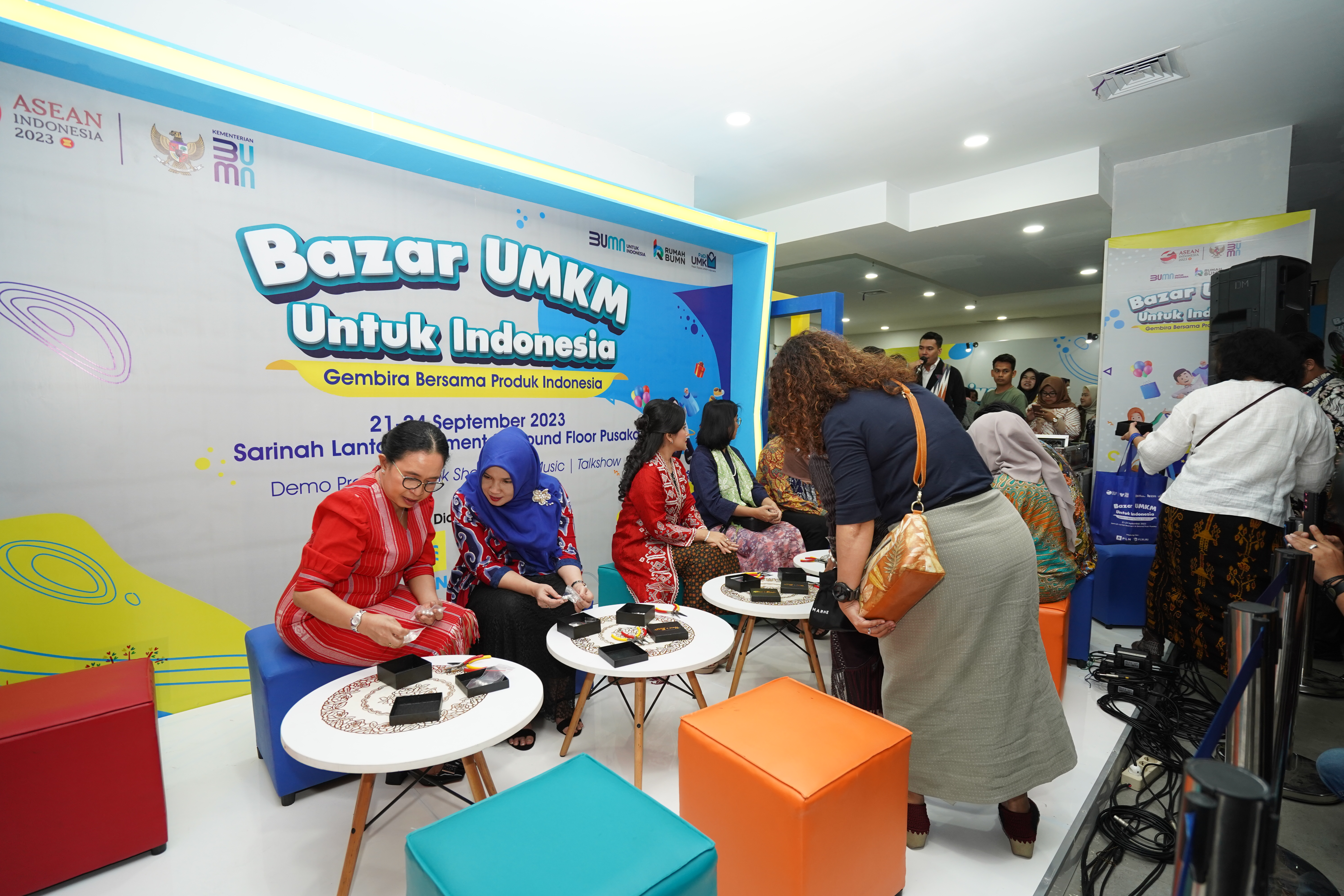 Bazar UMKM Untuk Indonesia yang digelar Kementerian BUMN