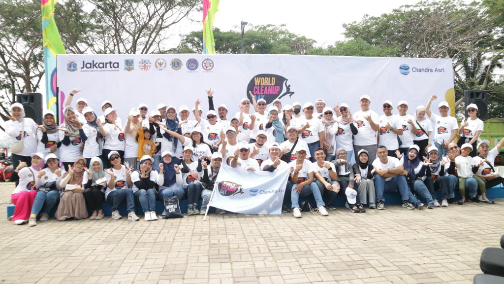 Chandra Asri dan Lions Club menyelenggarakan “Waduk Cleanup Day 2023” di Taman Waduk Pluit, Jakarta Utara, Minggu (10/9).