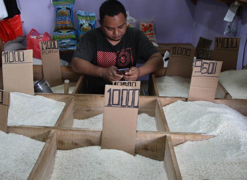 Harga Beras Tinggi Dipicu Panen Berkurang, Operasi Pasar Segera Dilakukan
