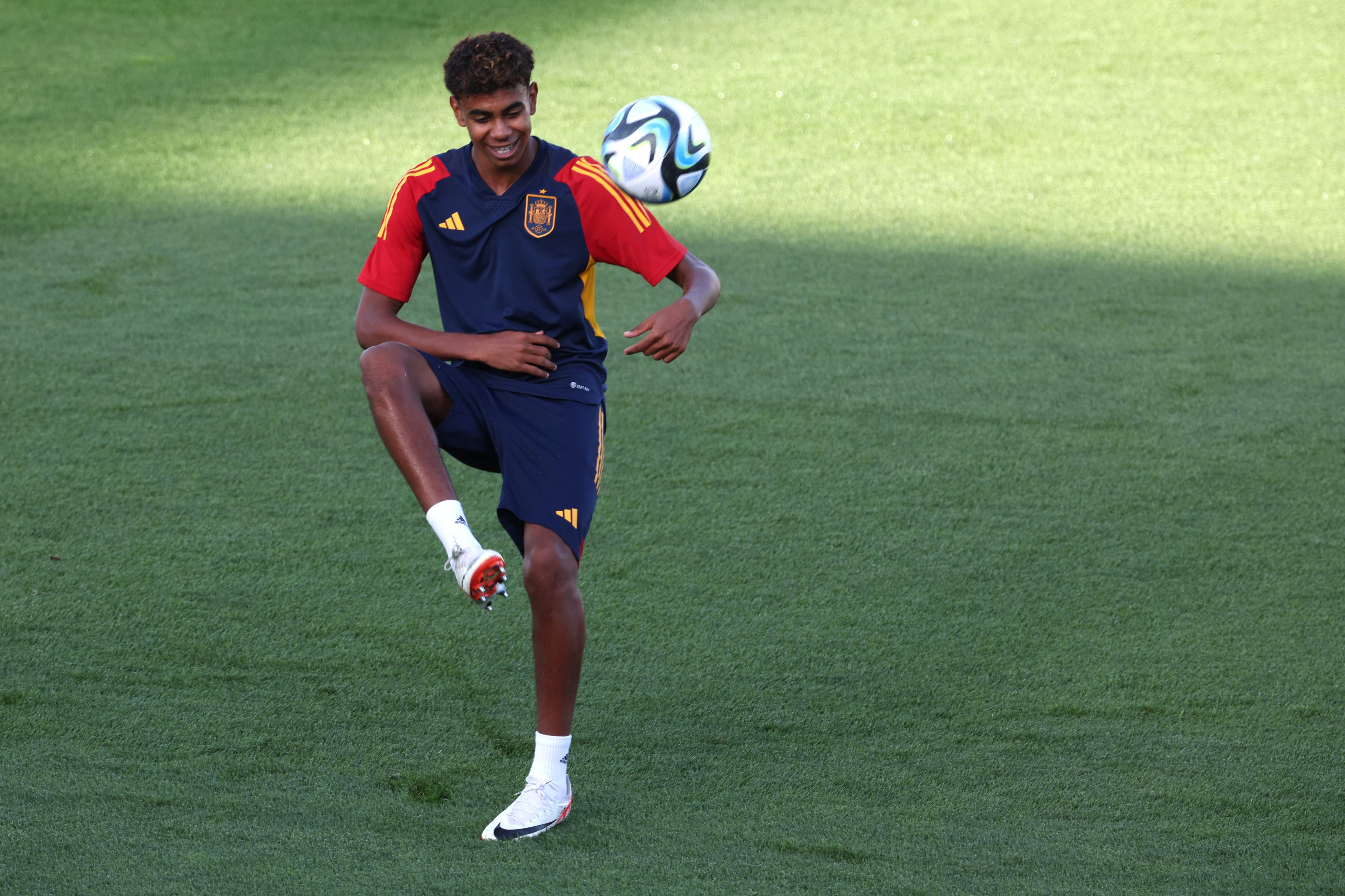 Penyerang timnas Spanyol Lamine Yamal