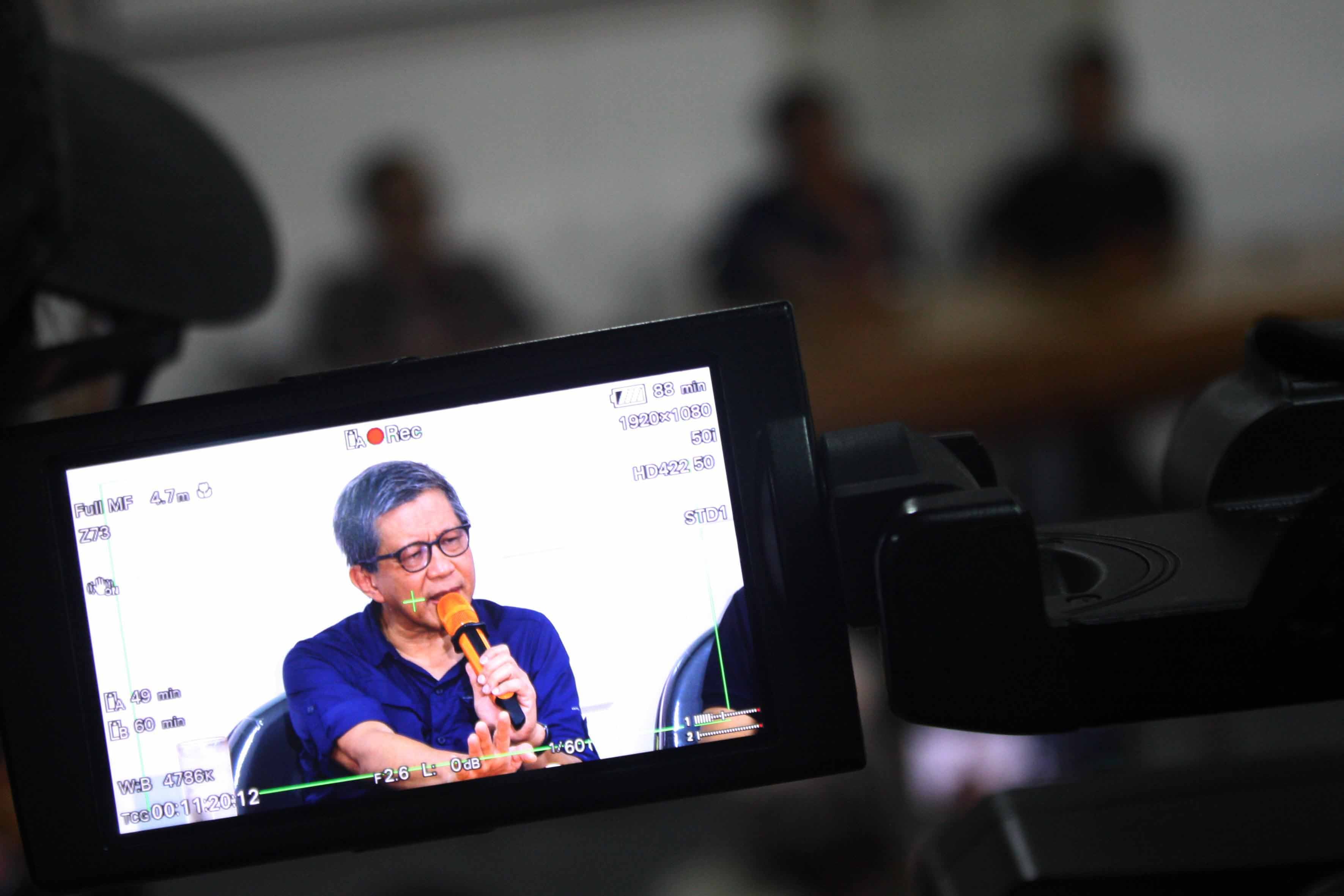 Pengamat politik sekaligus terlapor kasus dugaan ujaran kebencian terhadap Presiden Joko Widodo, Rocky Gerung