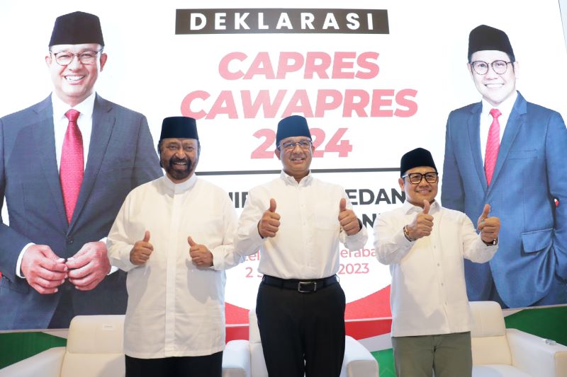 Ketua Umum Partai NasDem Surya Paloh bersama bakal calon presiden Anies Baswedan dan cawapres sekaligus Ketum PKB Muhaimin Iskandar.