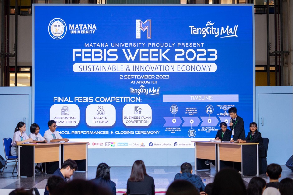 Kompetisi debat bertema pariwisata diikuti para pelajar SMA/SMK dalam FEBIS WEEK 2023