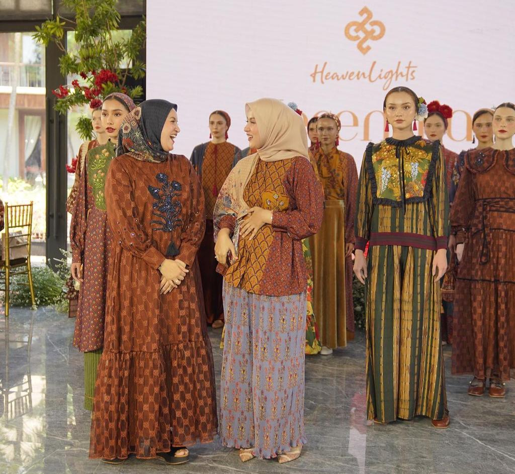 Selebrasi Ulang Tahun ke-10, Heaven Lights Hadirkan Koleksi Decennia