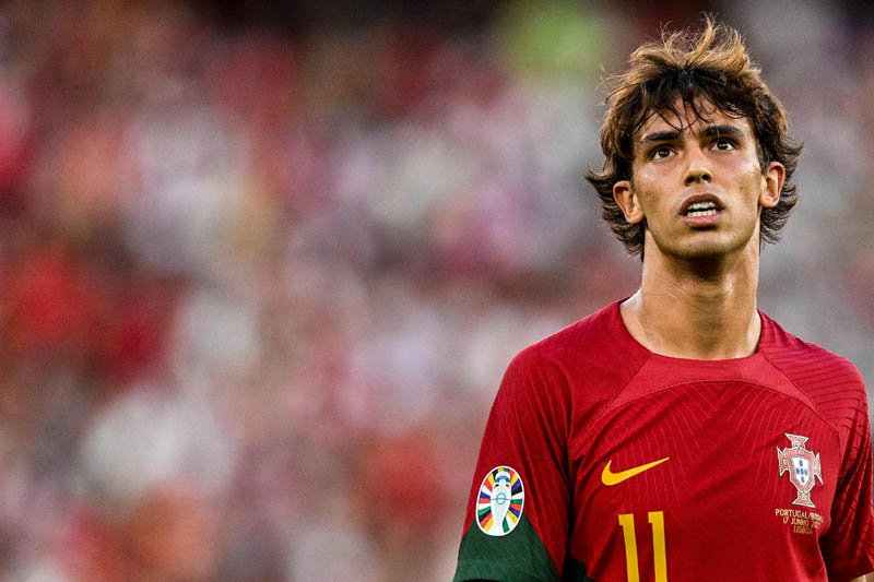 Barcelona mendatangkan penyerang Atletico Madrid, Joao Felix, dan bek Manchester City, Joao Cancelo, dengan status pinjaman hingga akhir mus