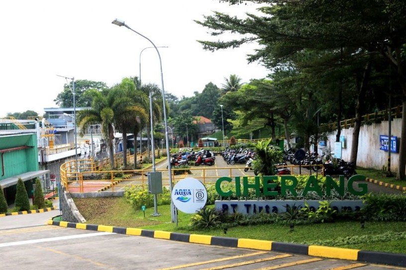 Pabrik AQUA bantu penyediaan Sarana Air Bersih (SAB)