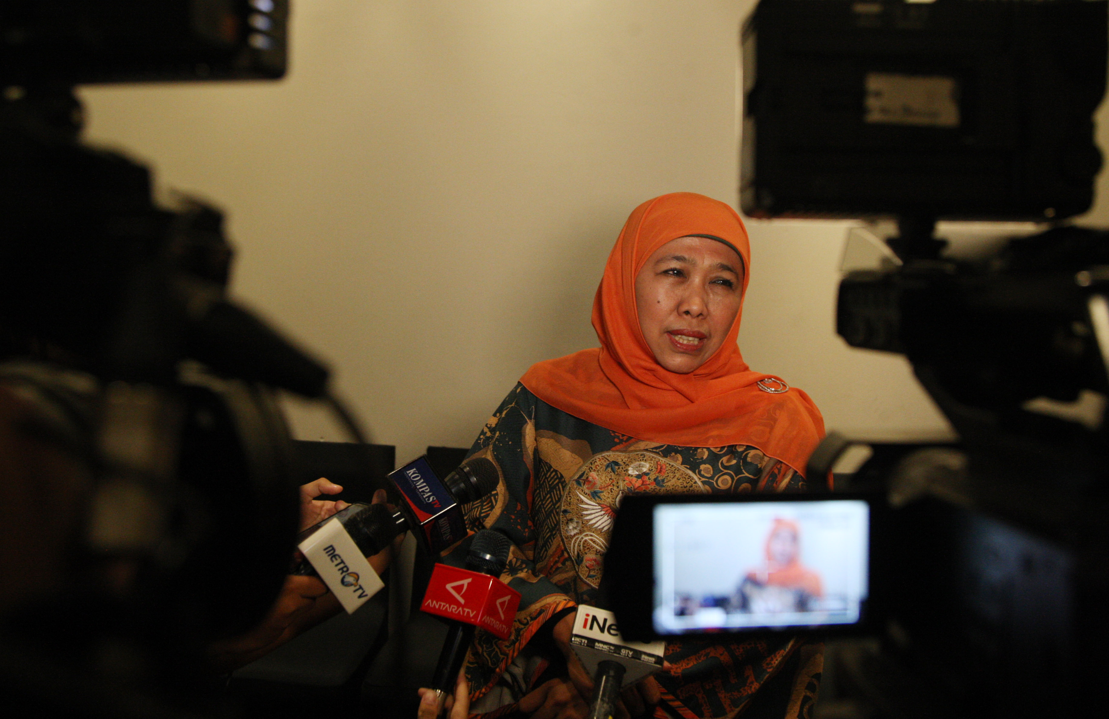 Khofifah Paparkan Strategi Pemulihan Perekonomian Jatim