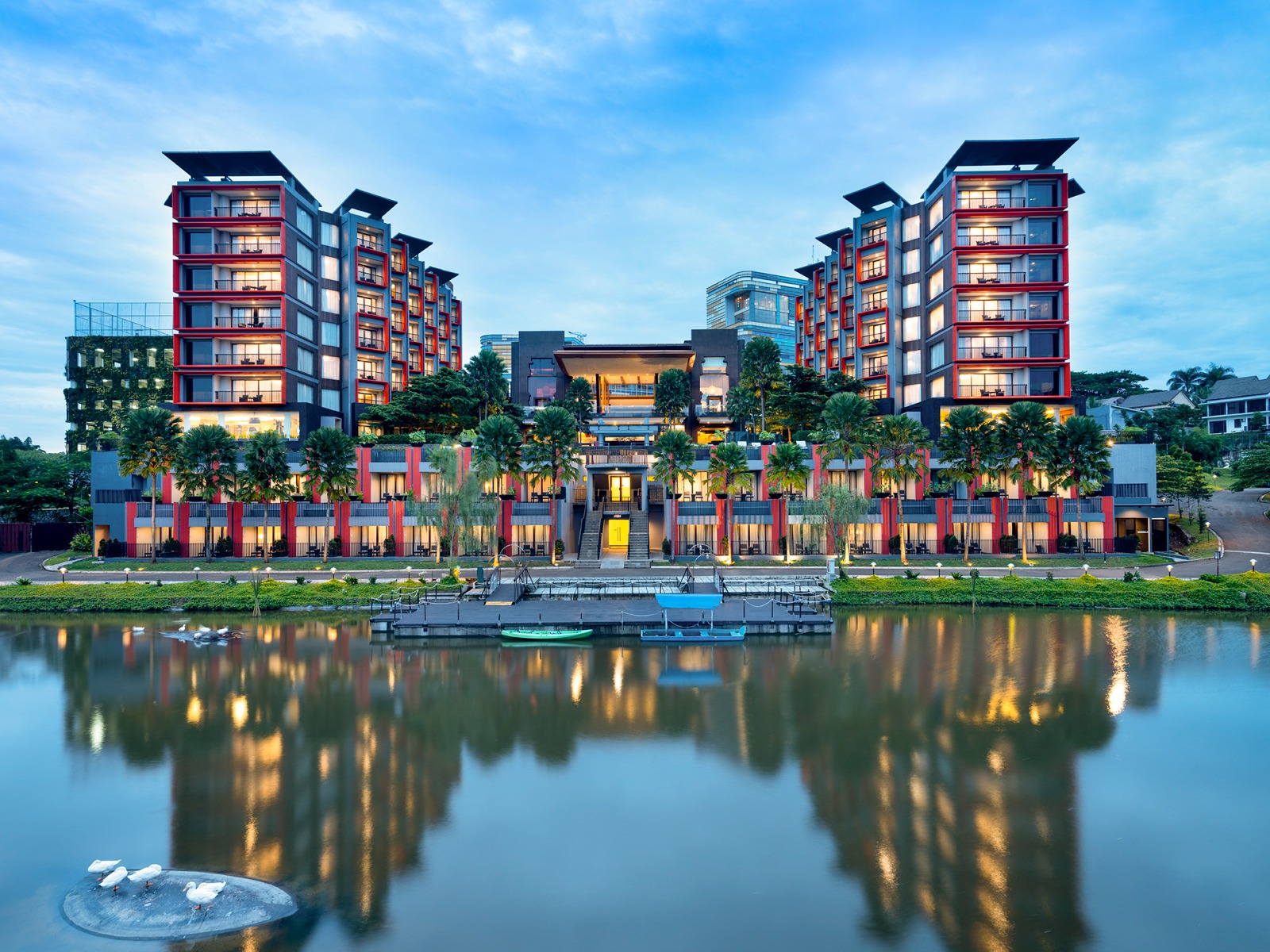 Aston Sentul Lake Resort & Conference Center