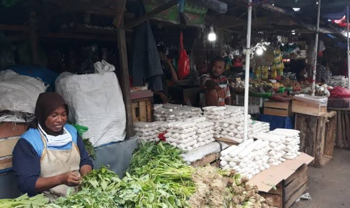 Ribuan pedagang pasar tradisonal di Depok terancam mati suri