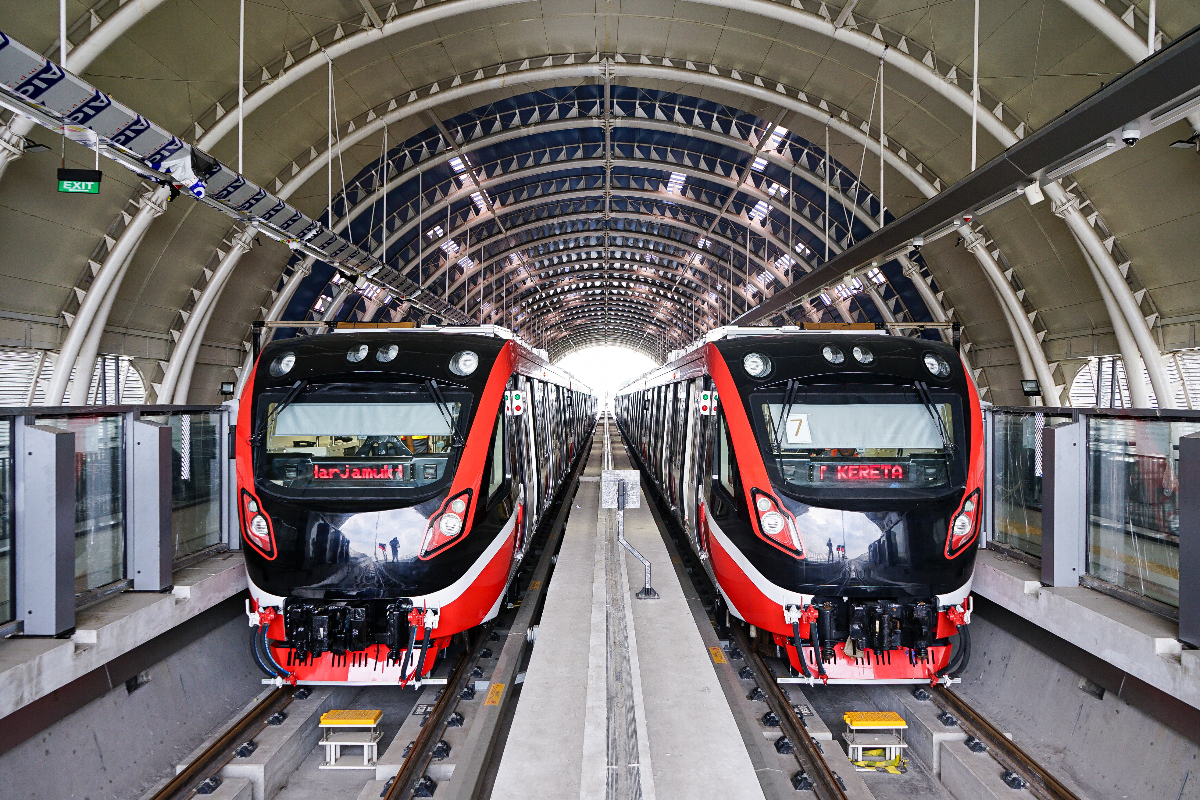 LRT Jabodebek mengoperasikan 16 trainset dan 234 perjalanan setiap hari.