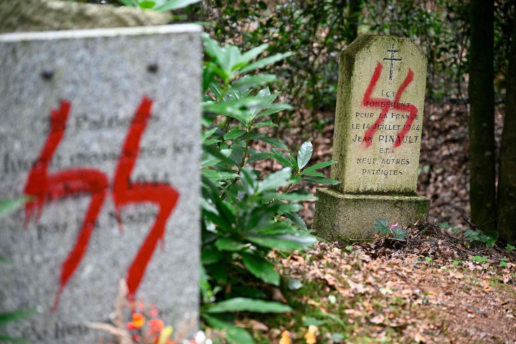 Makam para korban Nazi di Jerman.