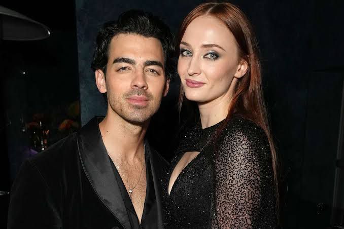 Joe Jonas dan Sophie Turner Bercerai Setelah 4 Tahun Menikah