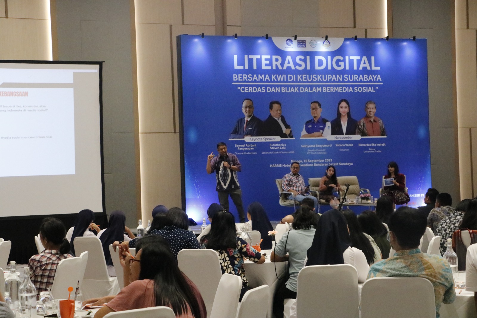 Literasi digital untuk pemuda katolik di Surabaya