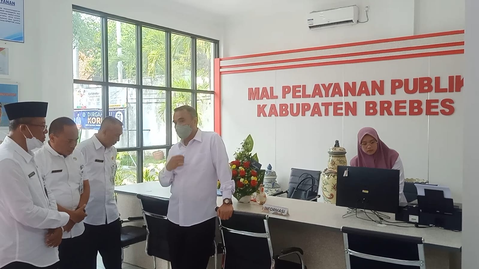 Salah satu fasilitas pelayanan publik di Jawa Tengah