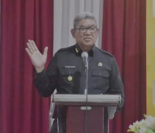 Bupati Maluku Tenggara, Muhamad Thaher Hanubun 