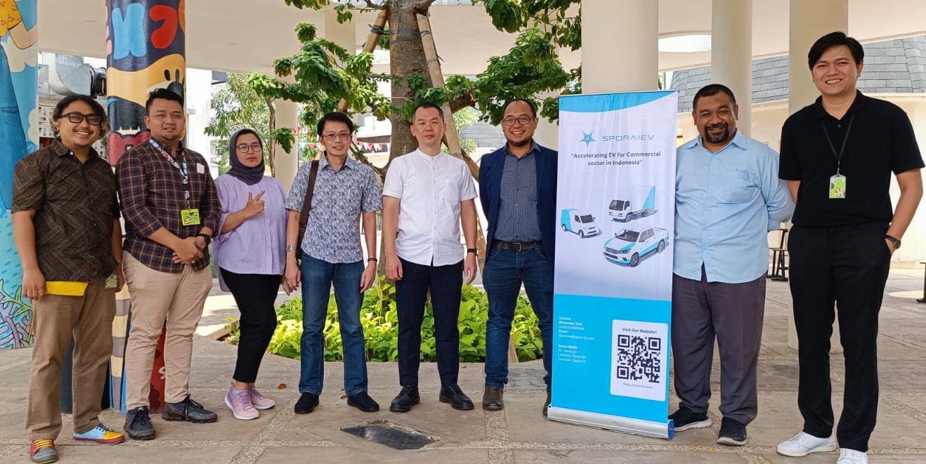  Kalbis Insitute berkolaborasi dengan Spora EV mengembangkan kendaraan listrik.