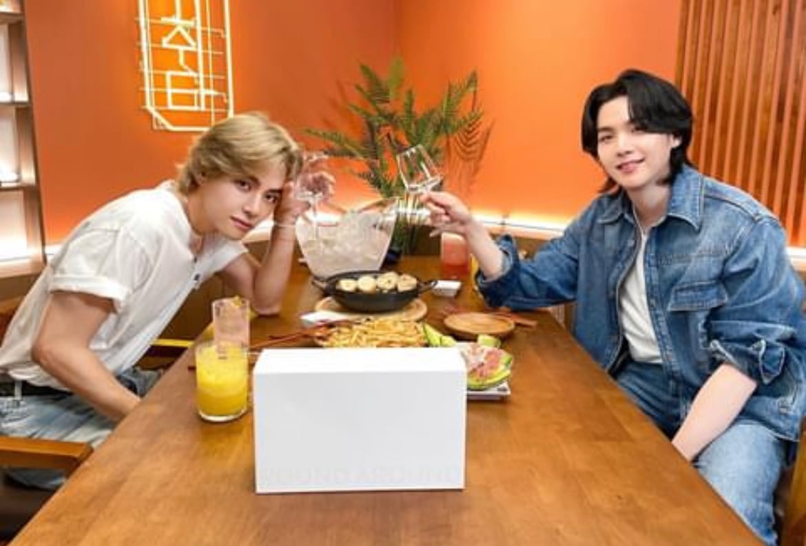 V BTS jadi bintang tamu acara Suchwita, Time to Drink 